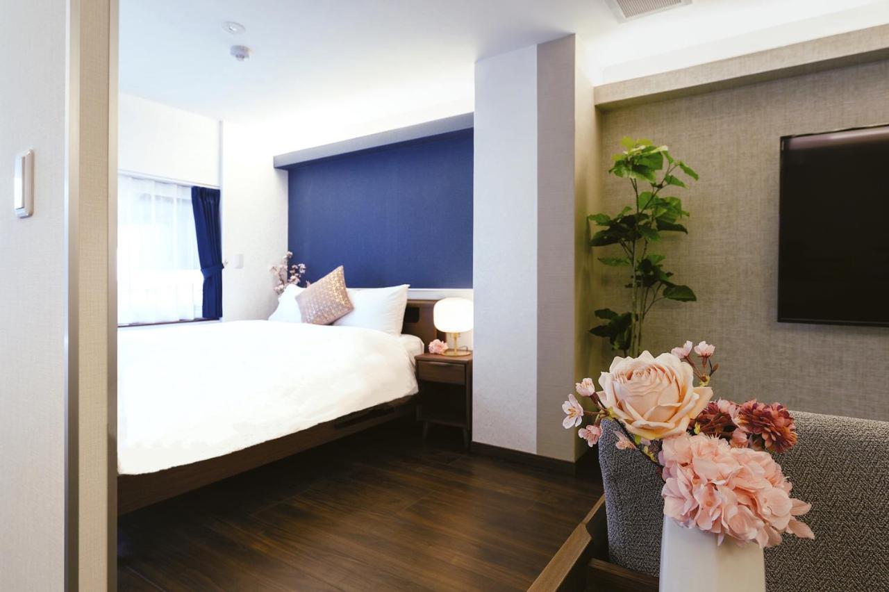 Cherry Blooming Tokyo- All Suite Boutique Hotel 东京伊樱里-中央区全套房艺术酒店 Экстерьер фото